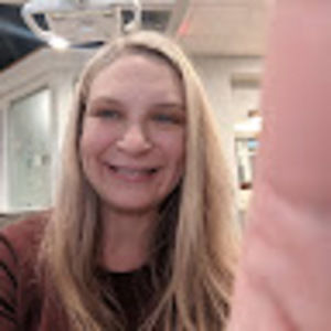 Meet your Posher, Elisha